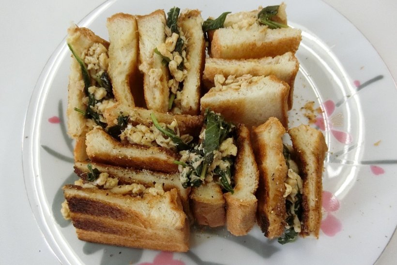 バジルサンドイッチ