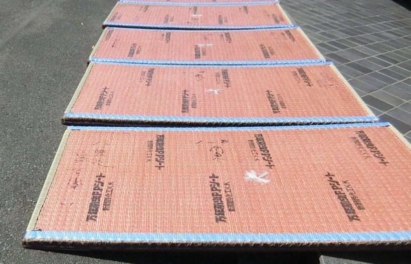 天日干し中の畳