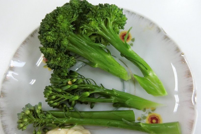 ブロッコリーと茎ブロッコリー
