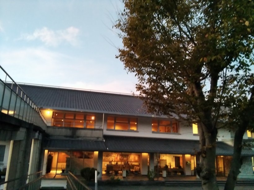 夜の青少年の家