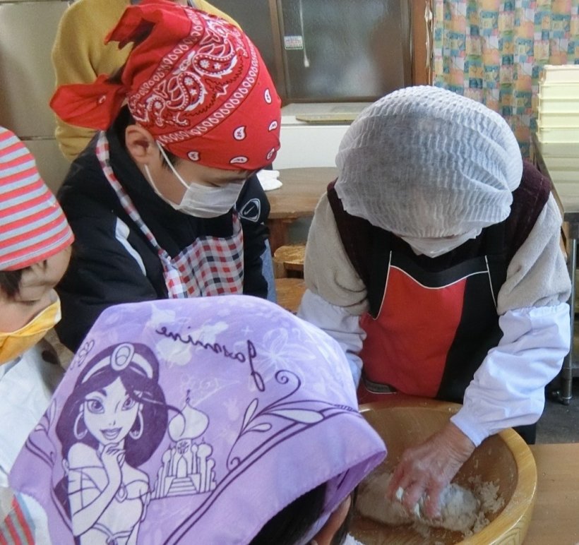 そばをまとめている