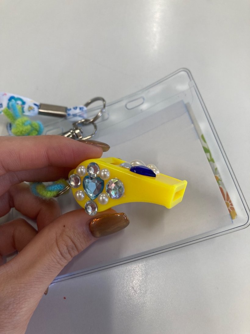 デコレーションしたホイッスル