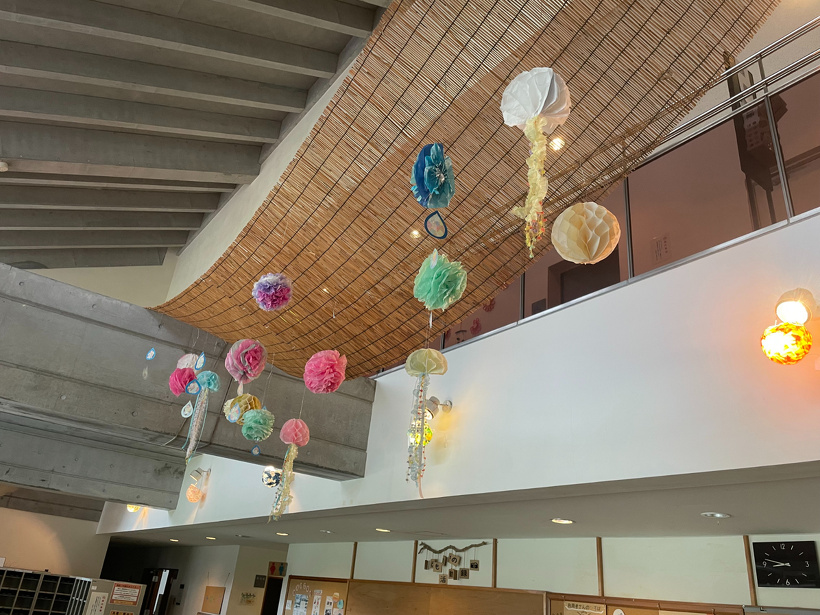 クラゲと雫とお花紙のガーランド