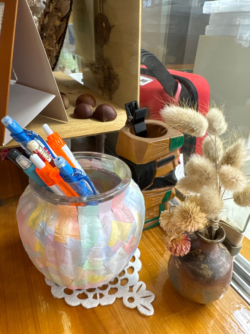 ビンにボールペンが入っている