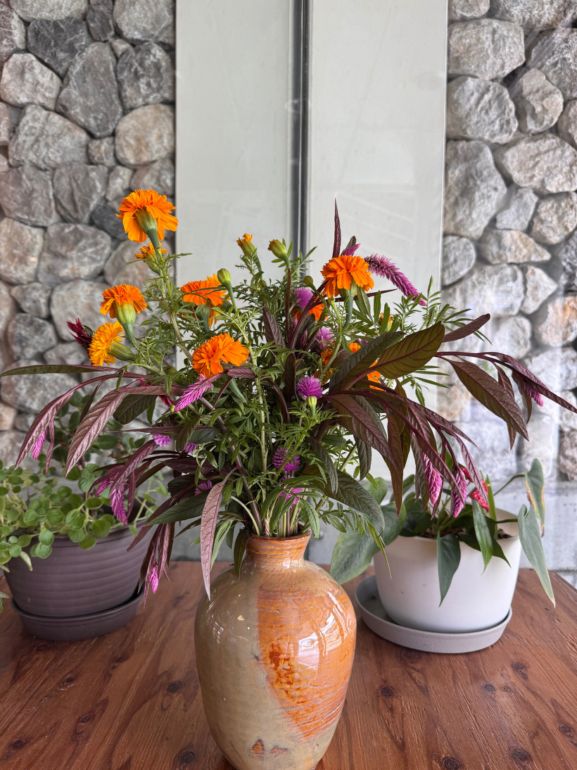 花瓶に入れた花