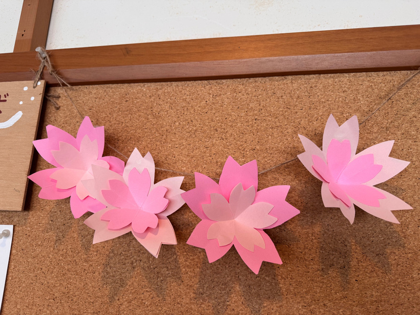 画用紙で作った桜