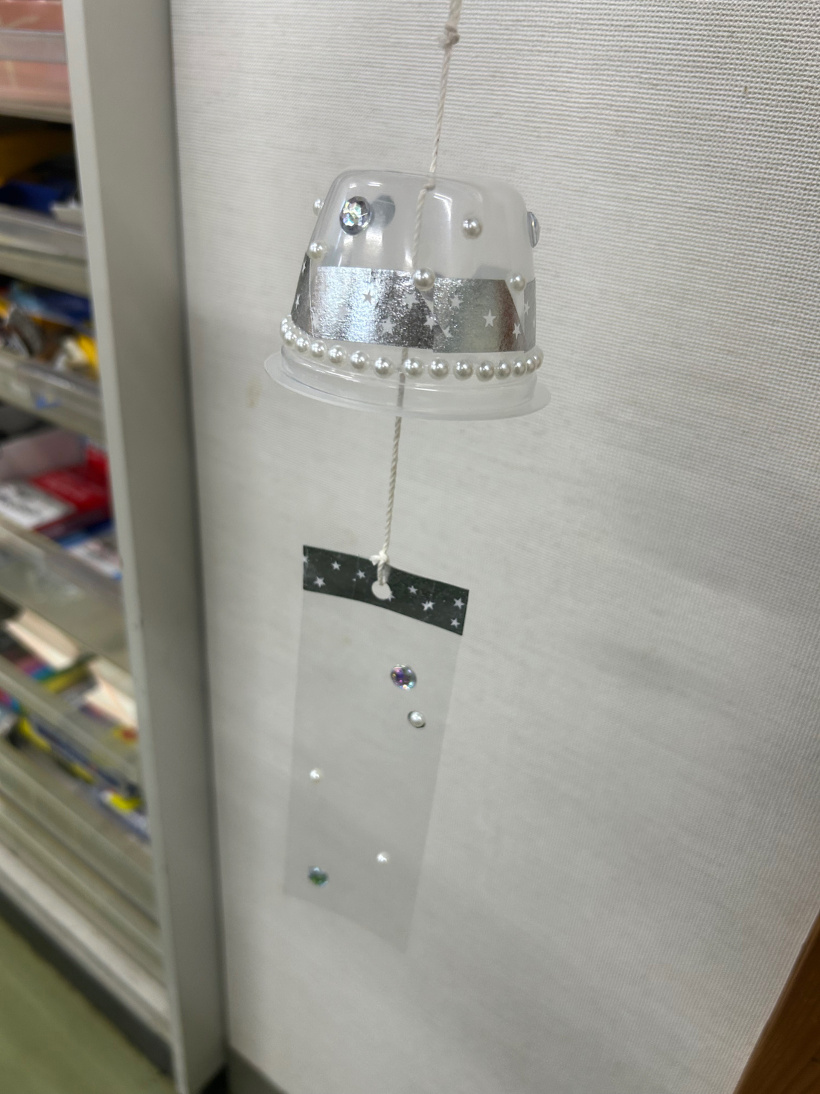 もずくのカップで作った風鈴